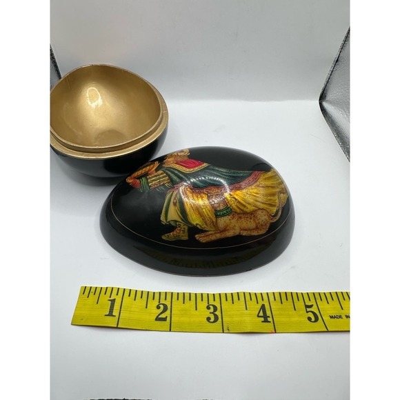 Vintage The Bombay Company Hand Painted Lacquered Egg Shaped Trinket Box - Picture 6 of 7